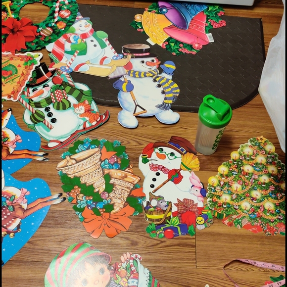 Vintage 1970s 80s Christmas cutouts window - Picture 6 of 16